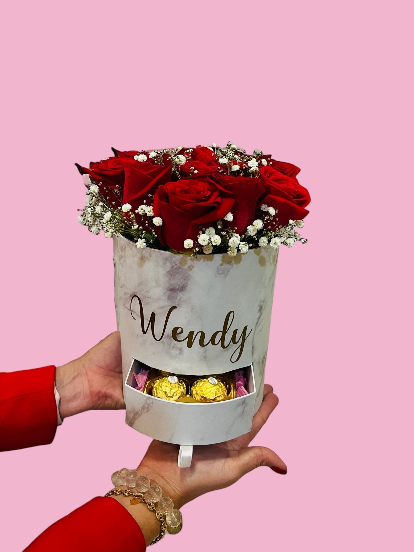 Arreglo de Flores con Chocolates