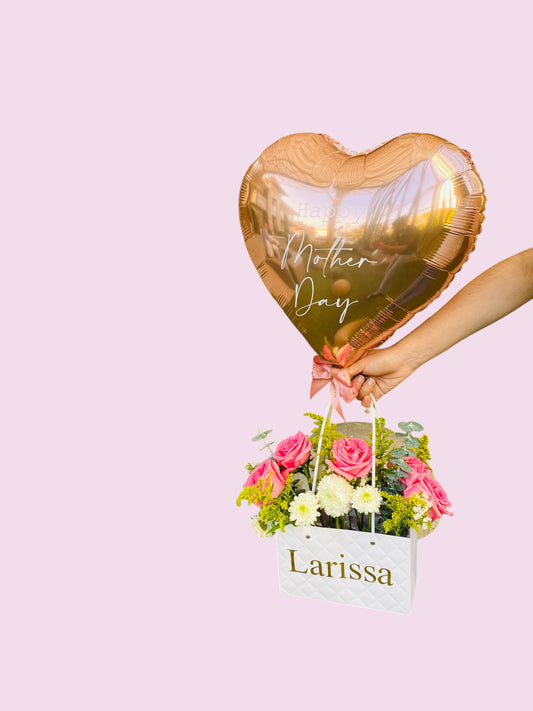 Cartera Floral con Globo de Corazon